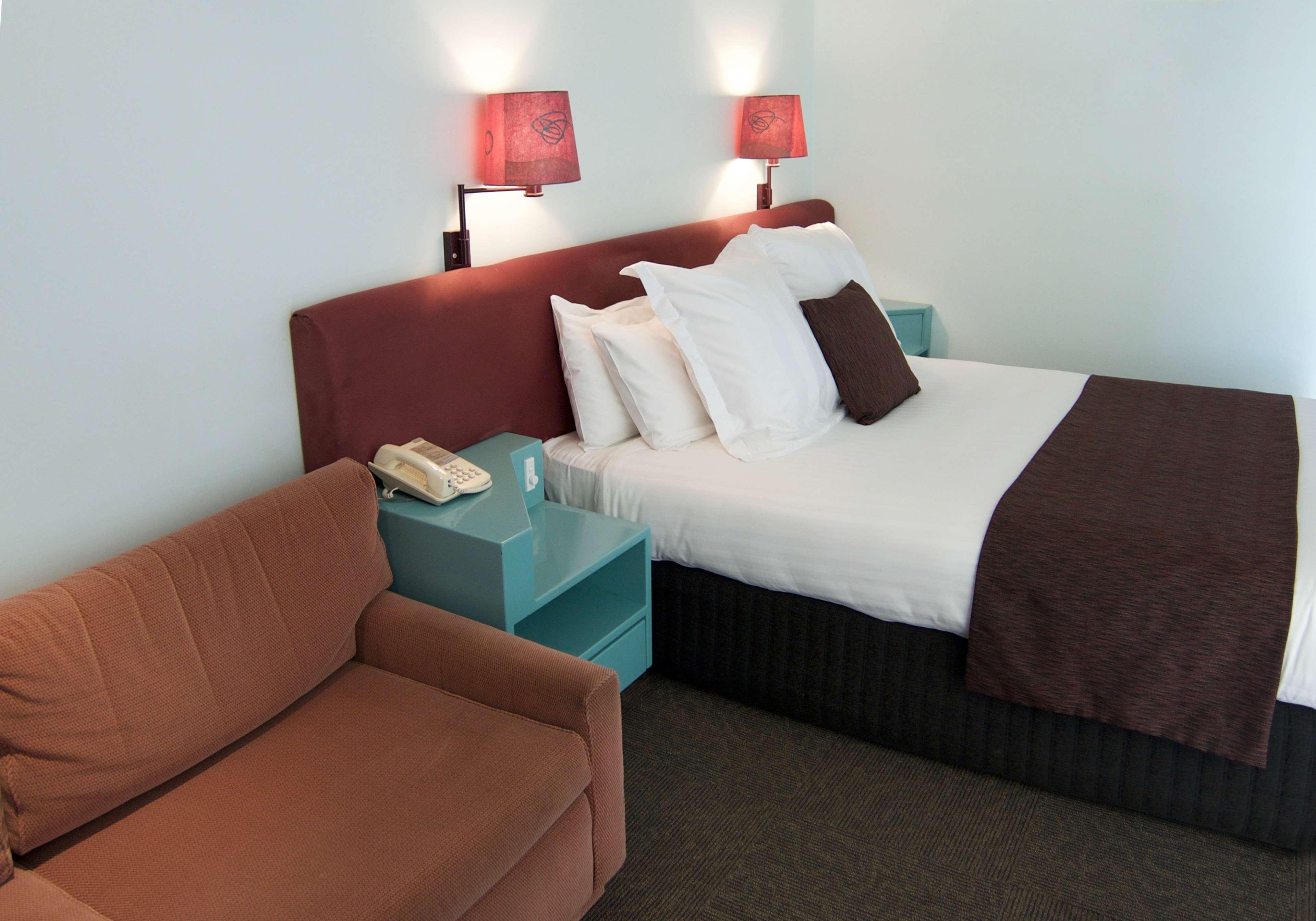 Best Western Plus Easton Inn & Suites Extérieur photo