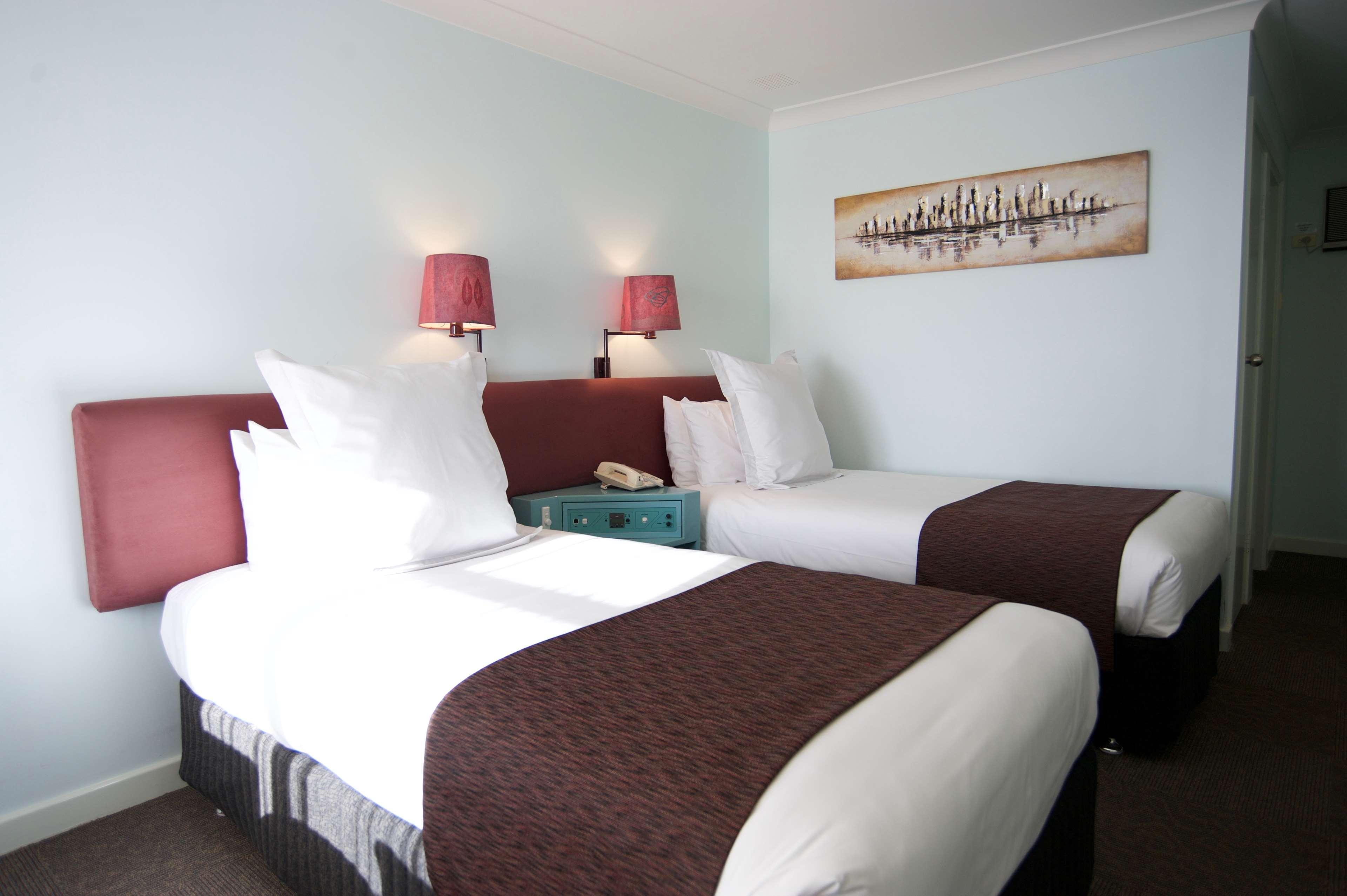 Best Western Plus Easton Inn & Suites Extérieur photo