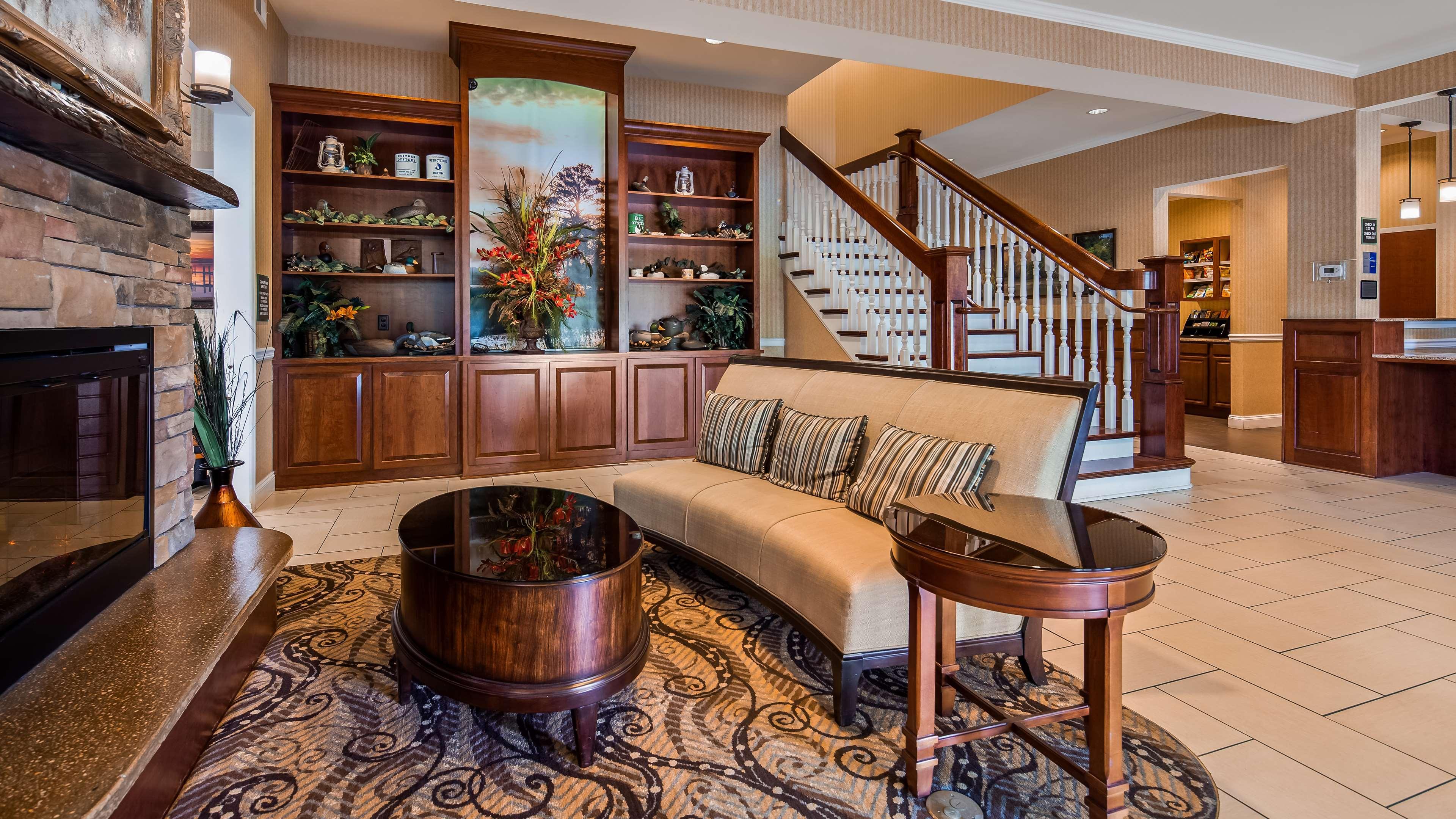 Best Western Plus Easton Inn & Suites Extérieur photo