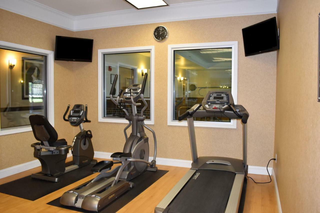 Best Western Plus Easton Inn & Suites Extérieur photo